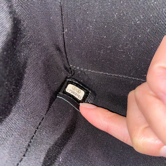 ✨SOLD✨Chanel Cerf Executive Small Tote - Picture 6 of 7